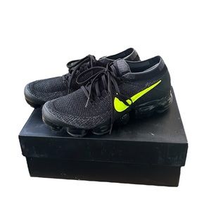Nike Flyknit Vapormax Black/Volt